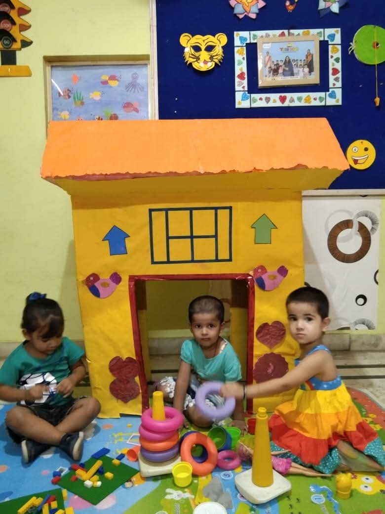 Tots Hut Gallery Image 2